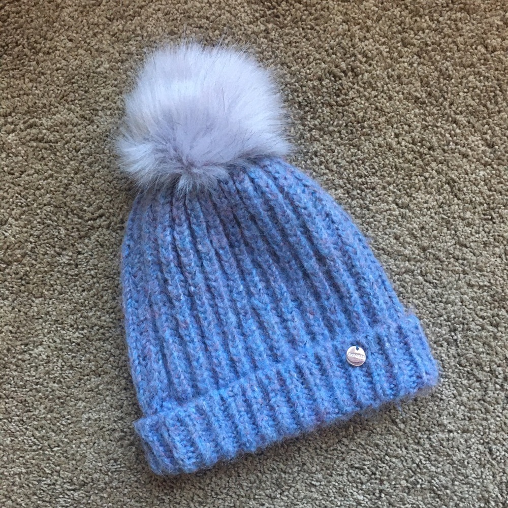 Winter beanie hat with pompom